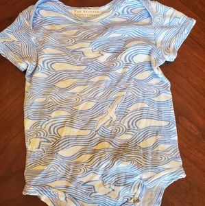 06-12m Play Wilmington Wave onesie